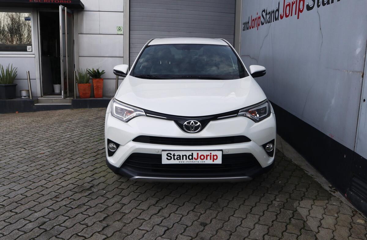 TOYOTA Auris 1.4 D-4D Comfort+Pack Sport