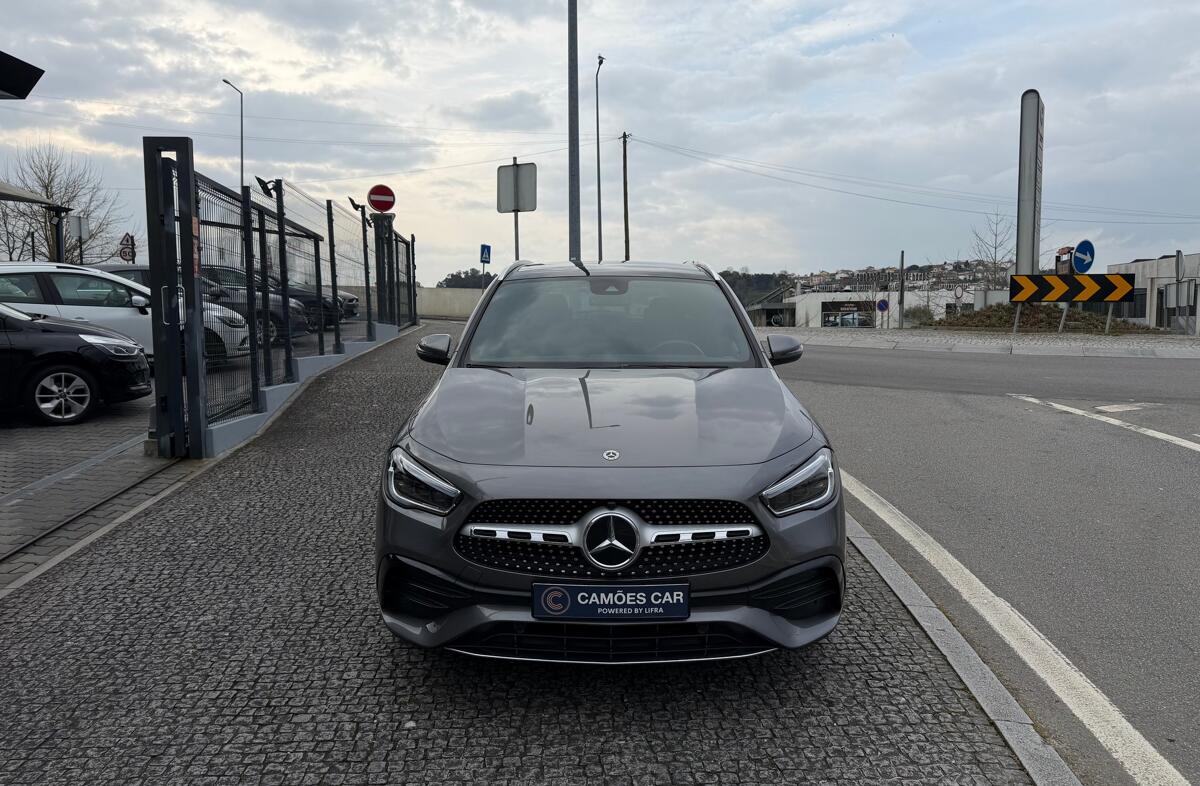 MERCEDES Classe GLA GLA 250 e AMG Line