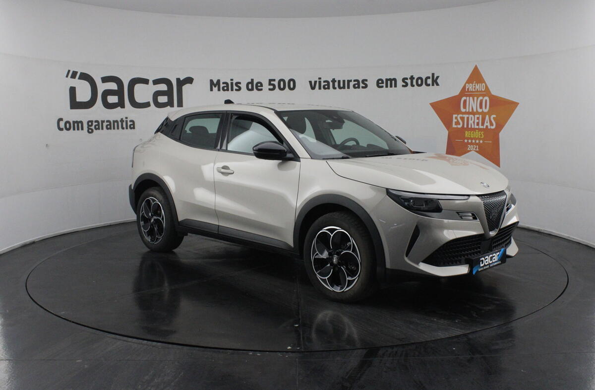 ALFA ROMEO Junior 54 kWh