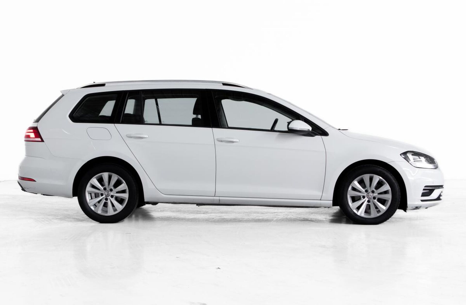 VOLKSWAGEN Golf V.1.6 TDI Confortline