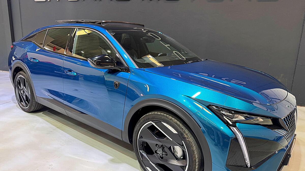 Peugeot 408 1.6 Hybrid Gt E Eat8