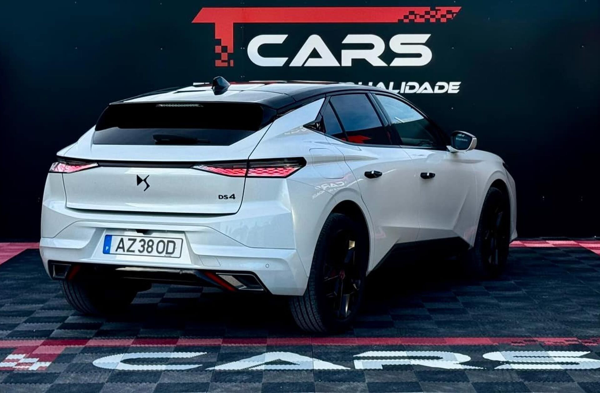 DS DS 4 1.2 PureTech Performance Line EAT8