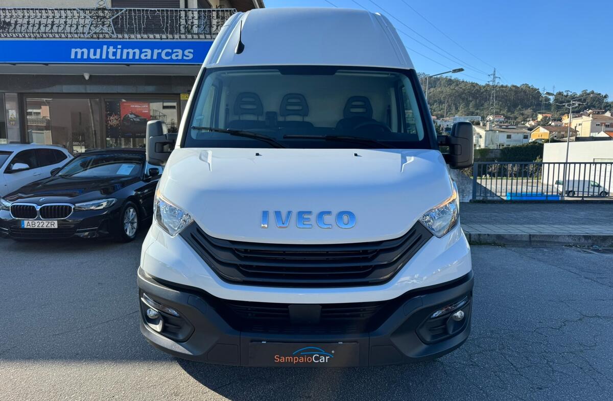 IVECO Daily 2.3 35C16H 4100 CD