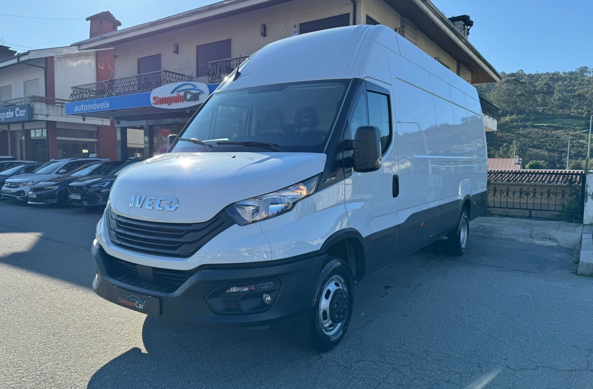IVECO Daily 2.3 35C16H 4100 CD