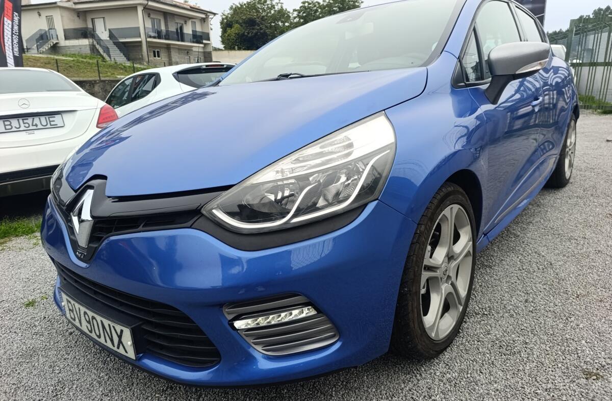 RENAULT Clio 1.2 TCe GT Line EDC