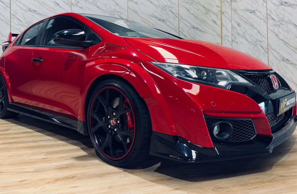 HONDA Civic 2.0 i-VTEC Type-R