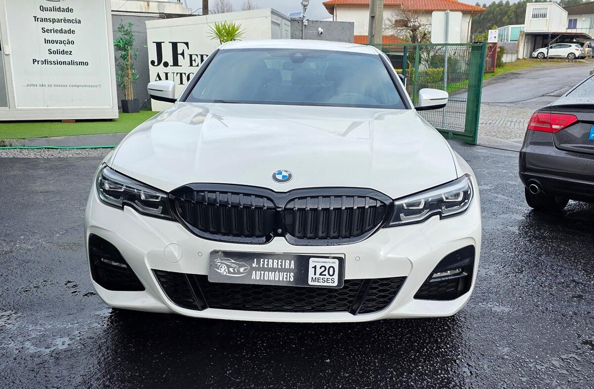 BMW Serie-3 330 e Pack M Auto