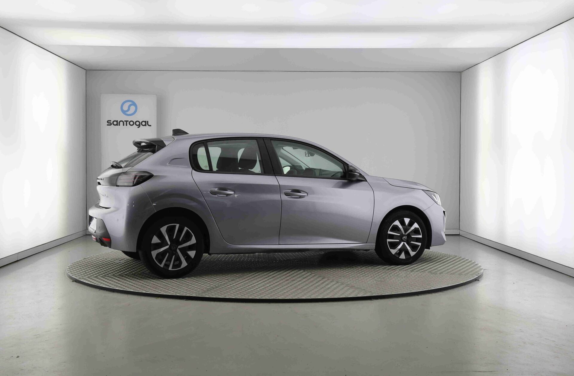 PEUGEOT 208 1.2 PureTech Active