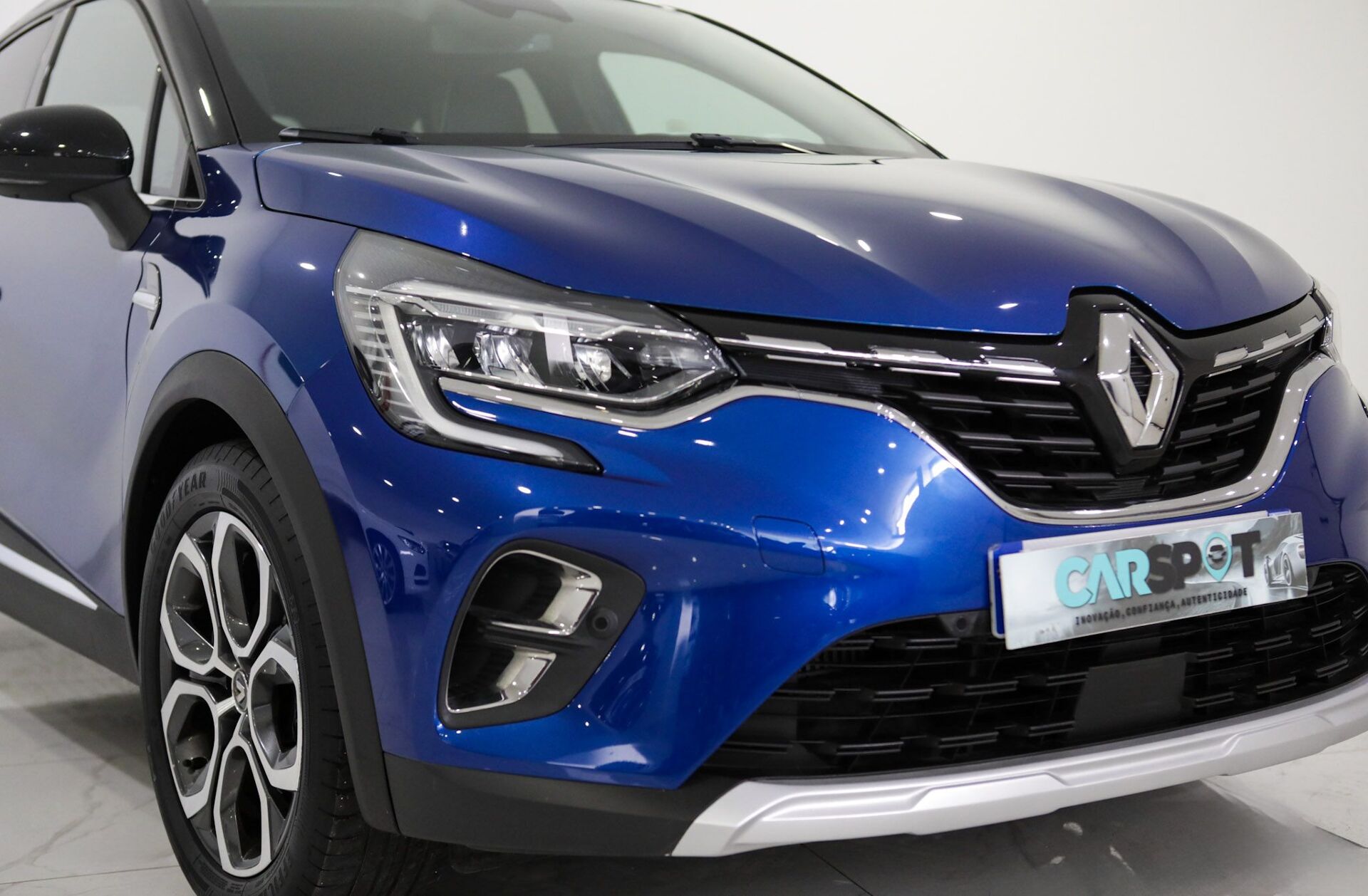 RENAULT Captur 1.3 TCe Exclusive EDC