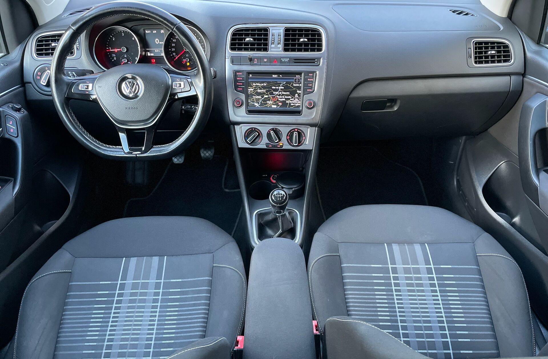 VOLKSWAGEN Polo 1.4 TDi Lounge