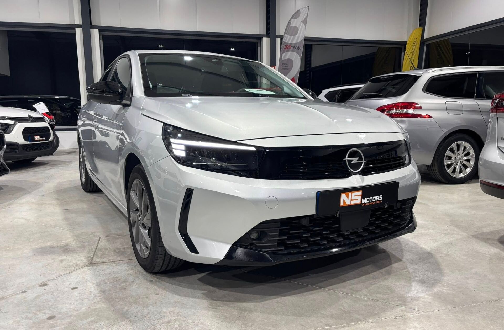 OPEL Corsa 1.2 Edition