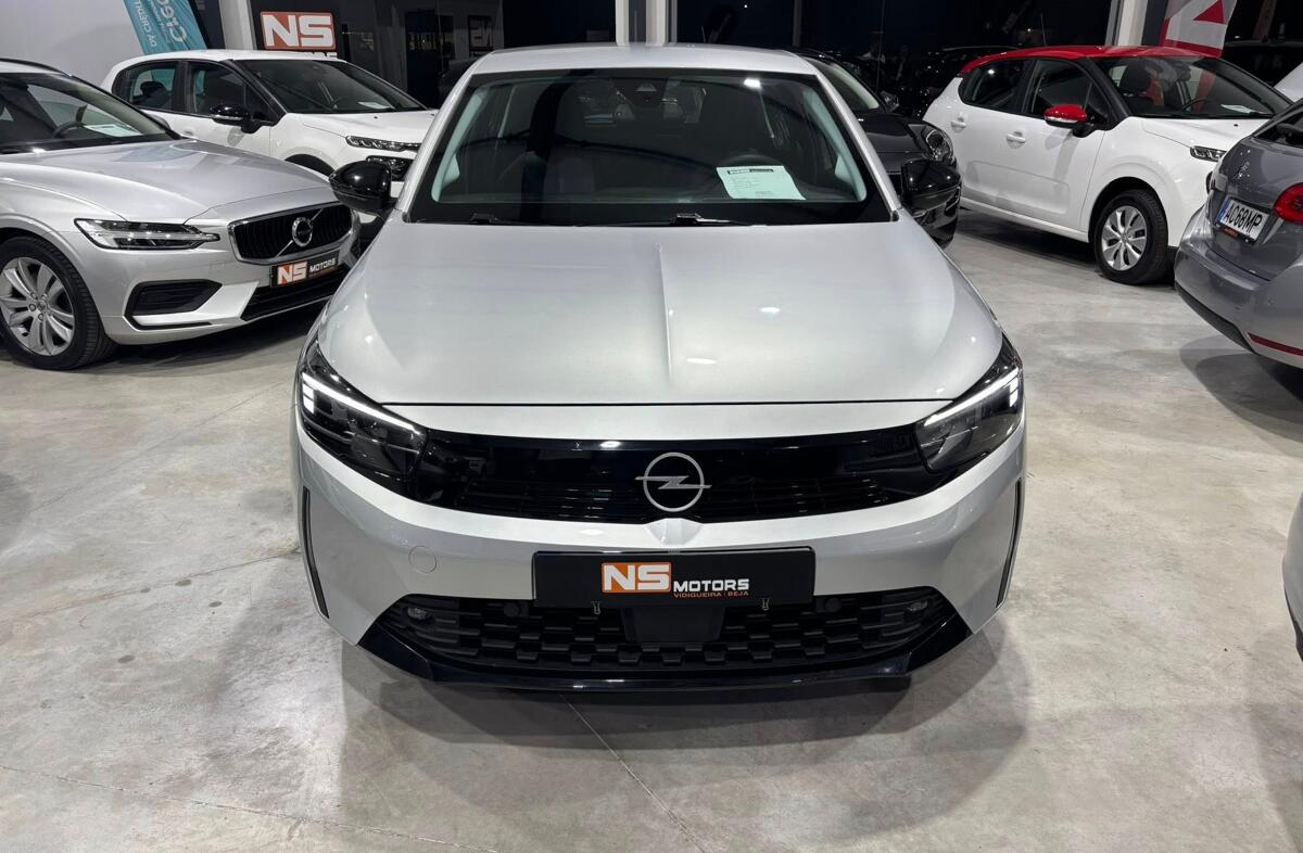 OPEL Corsa 1.2 Edition