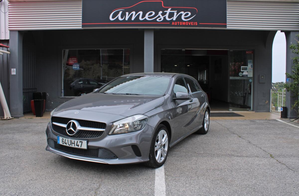 MERCEDES Classe A A 180 d Urban