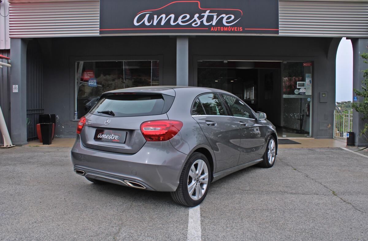 MERCEDES Classe A A 180 d Urban