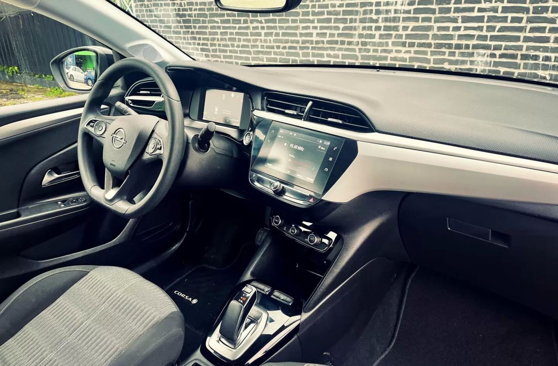 OPEL Corsa -e e-Elegance