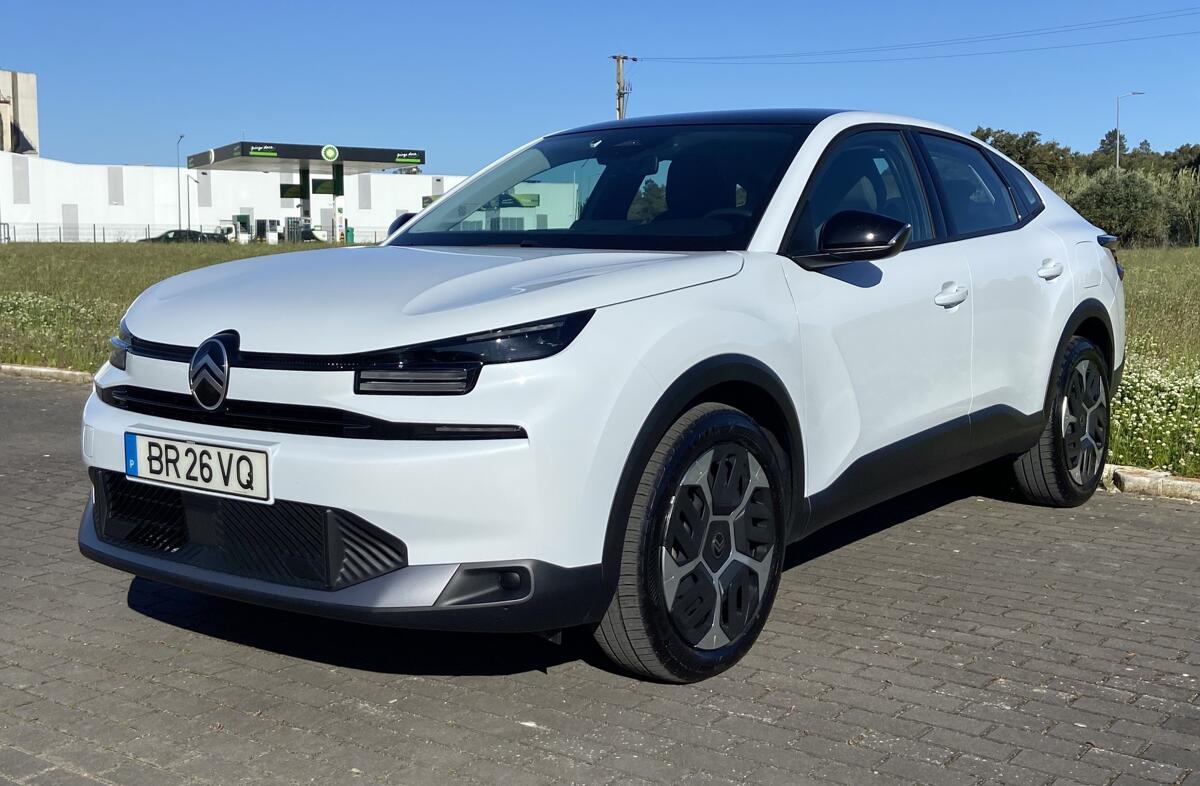 CITROEN C4 X 1.2 Hybrid Plus e-DSC6