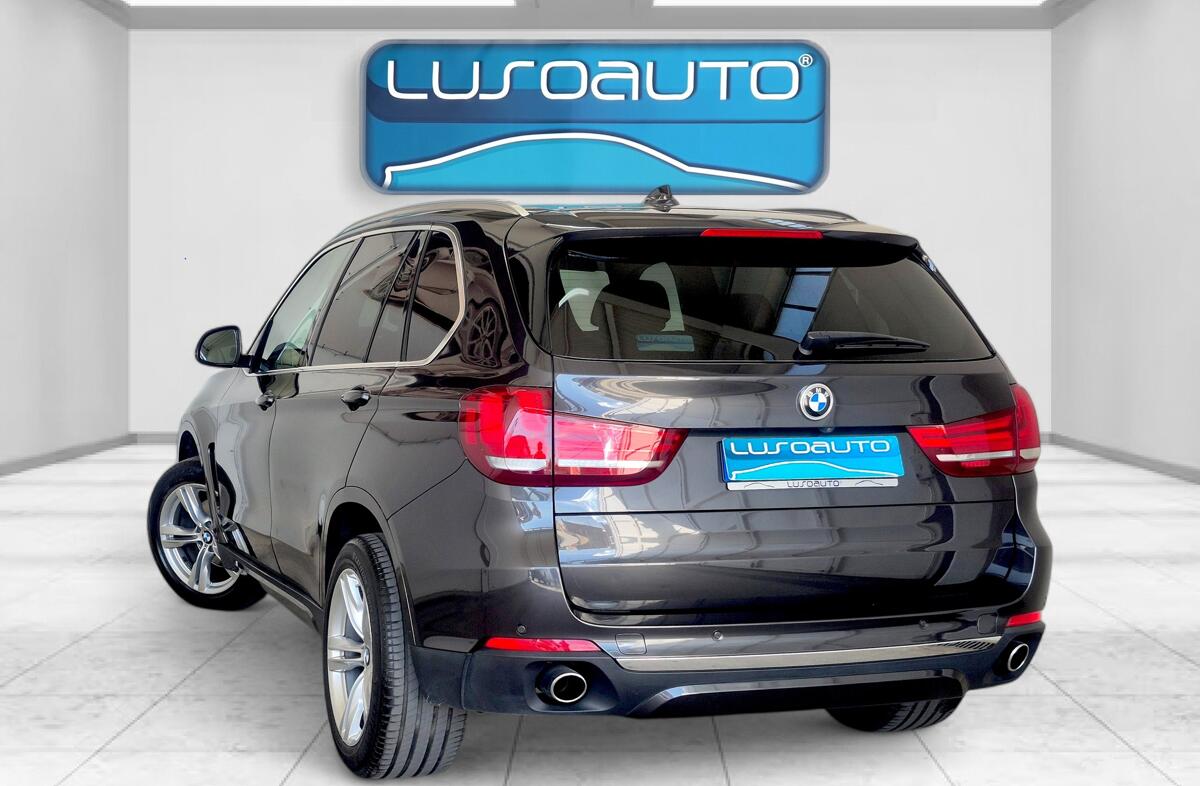 BMW X5 25 d sDrive Comfort 7L