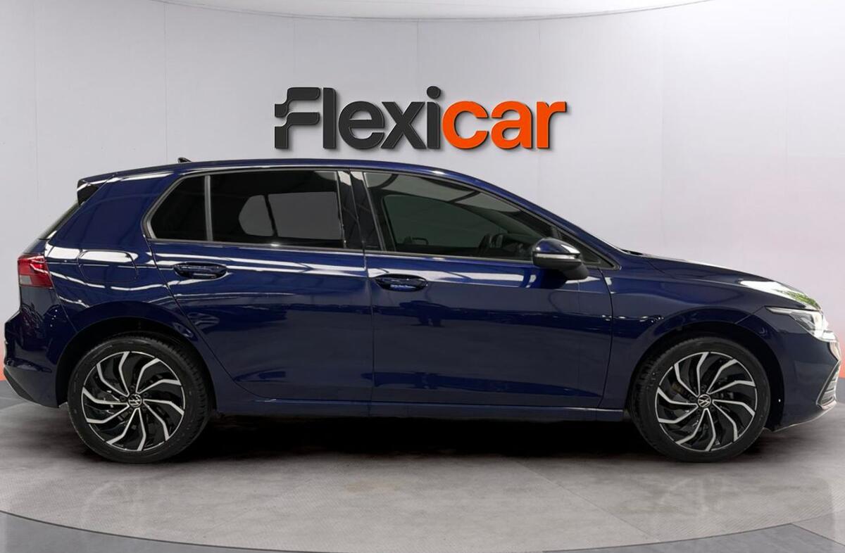 VOLKSWAGEN Golf 1.0 TSI Life