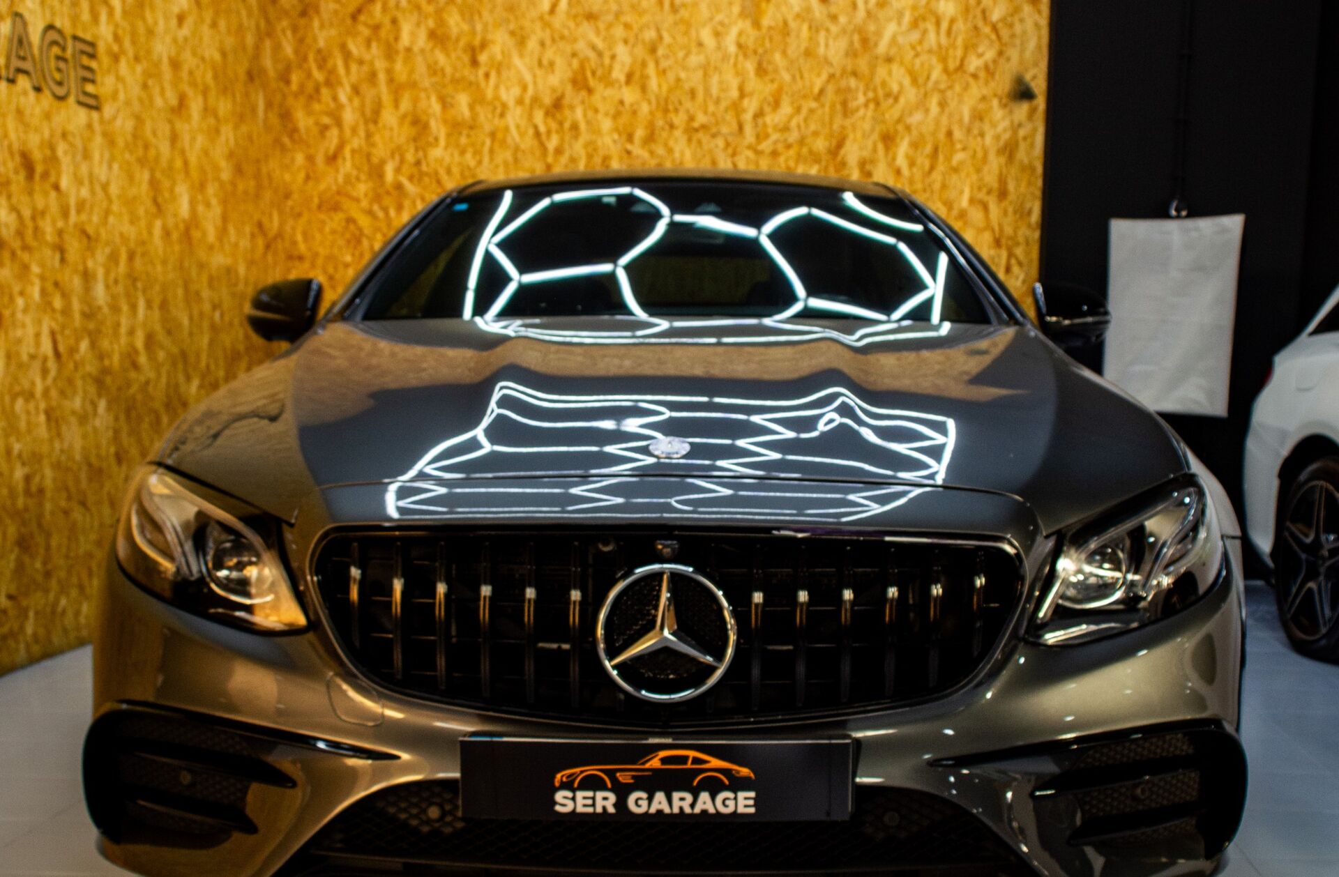 MERCEDES Classe E E 220 d AMG