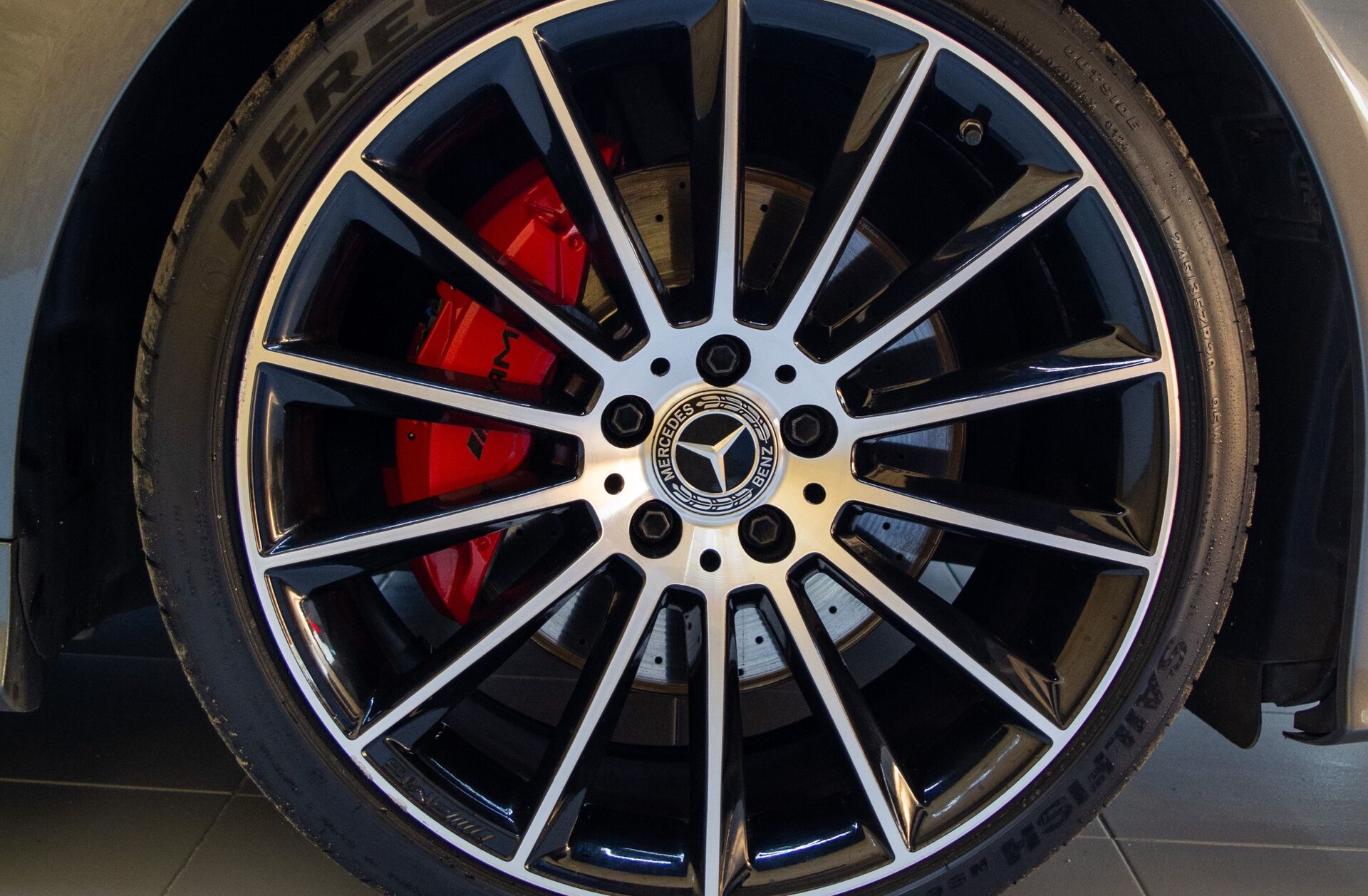 MERCEDES Classe E E 220 d AMG