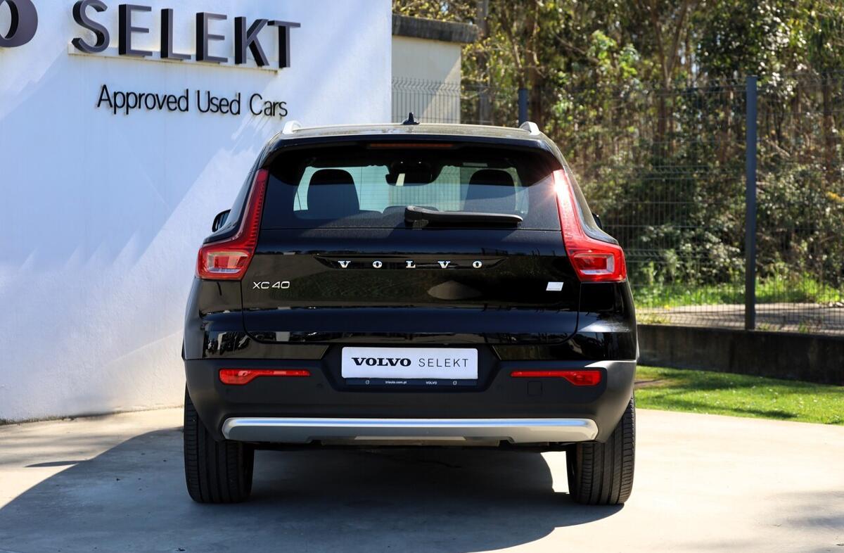 VOLVO XC40 1.5 T5 PHEV Plus Bright