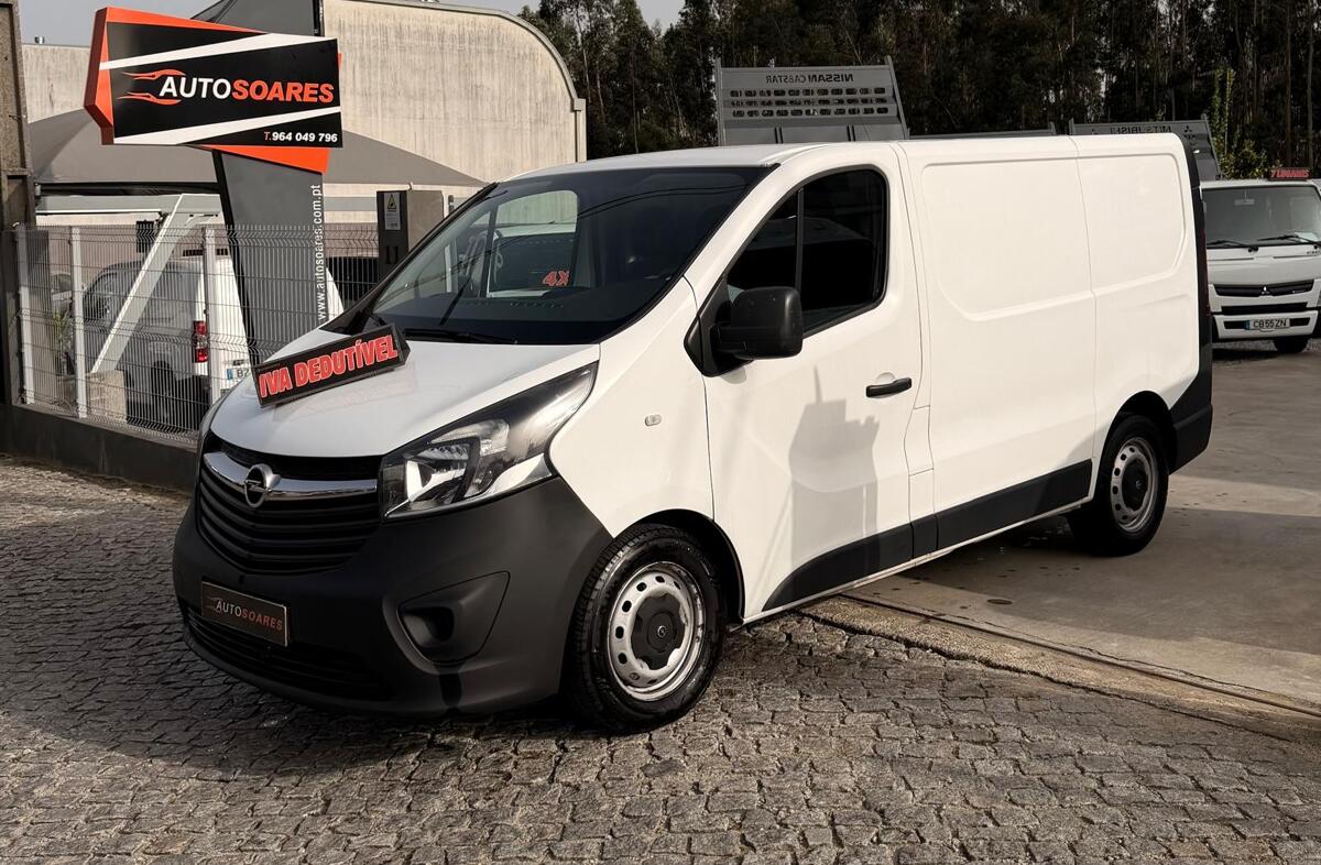 OPEL Vivaro 2.0 CDTi L3H1 Esse.Inc