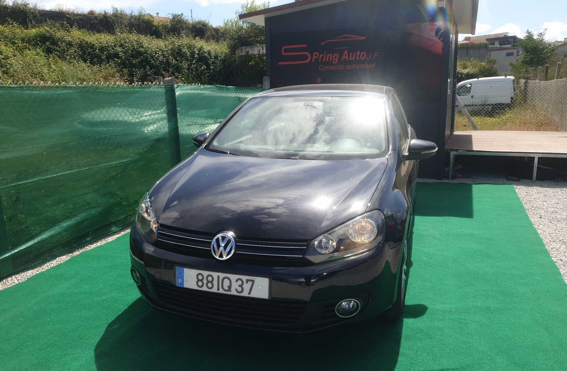 VOLKSWAGEN Golf 1.6 TDi Highline