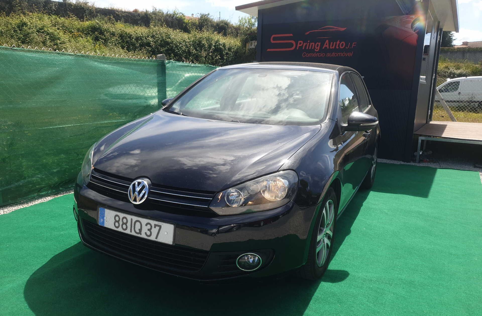 VOLKSWAGEN Golf 1.6 TDi Highline