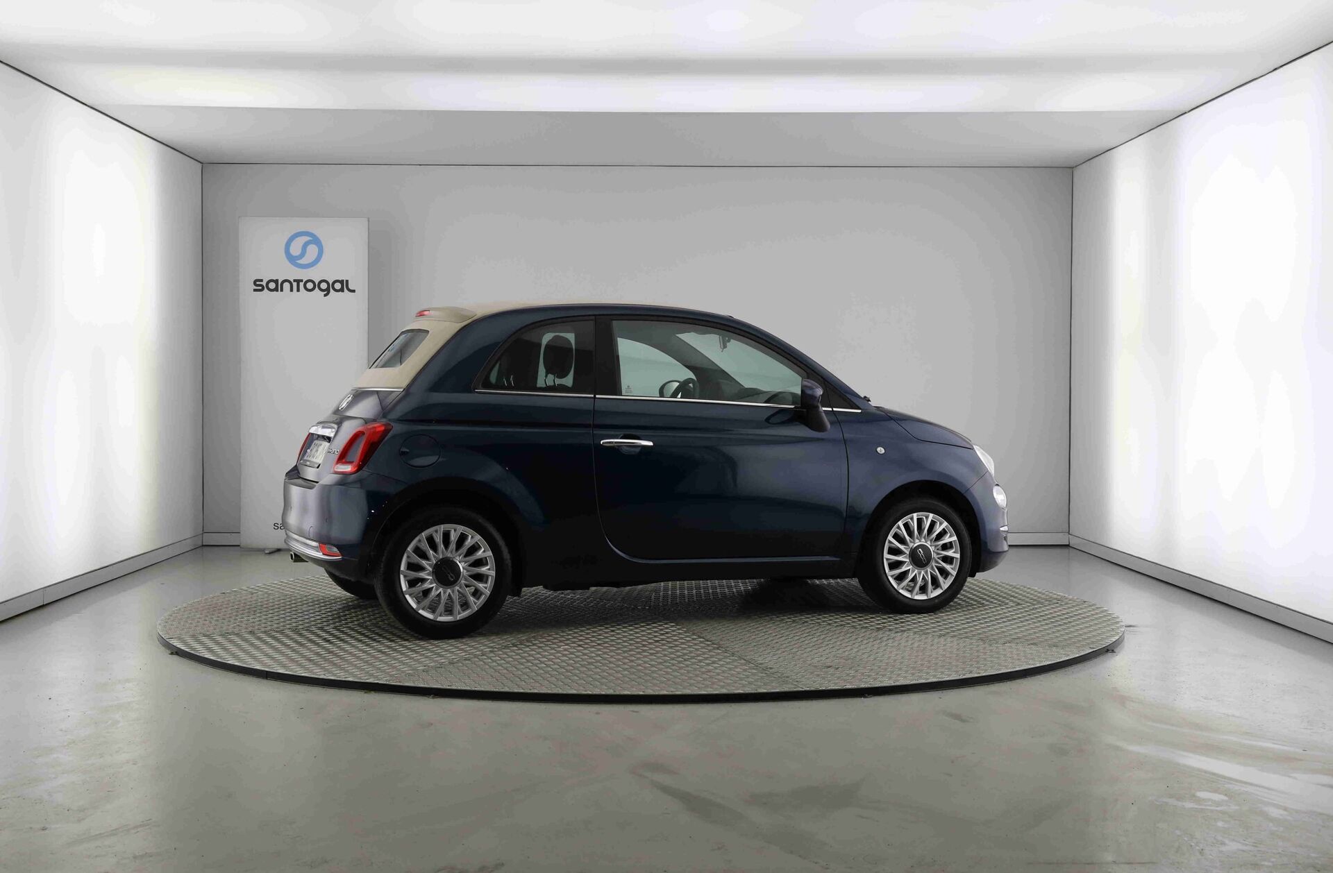 FIAT 500 C 1.0 Hybrid