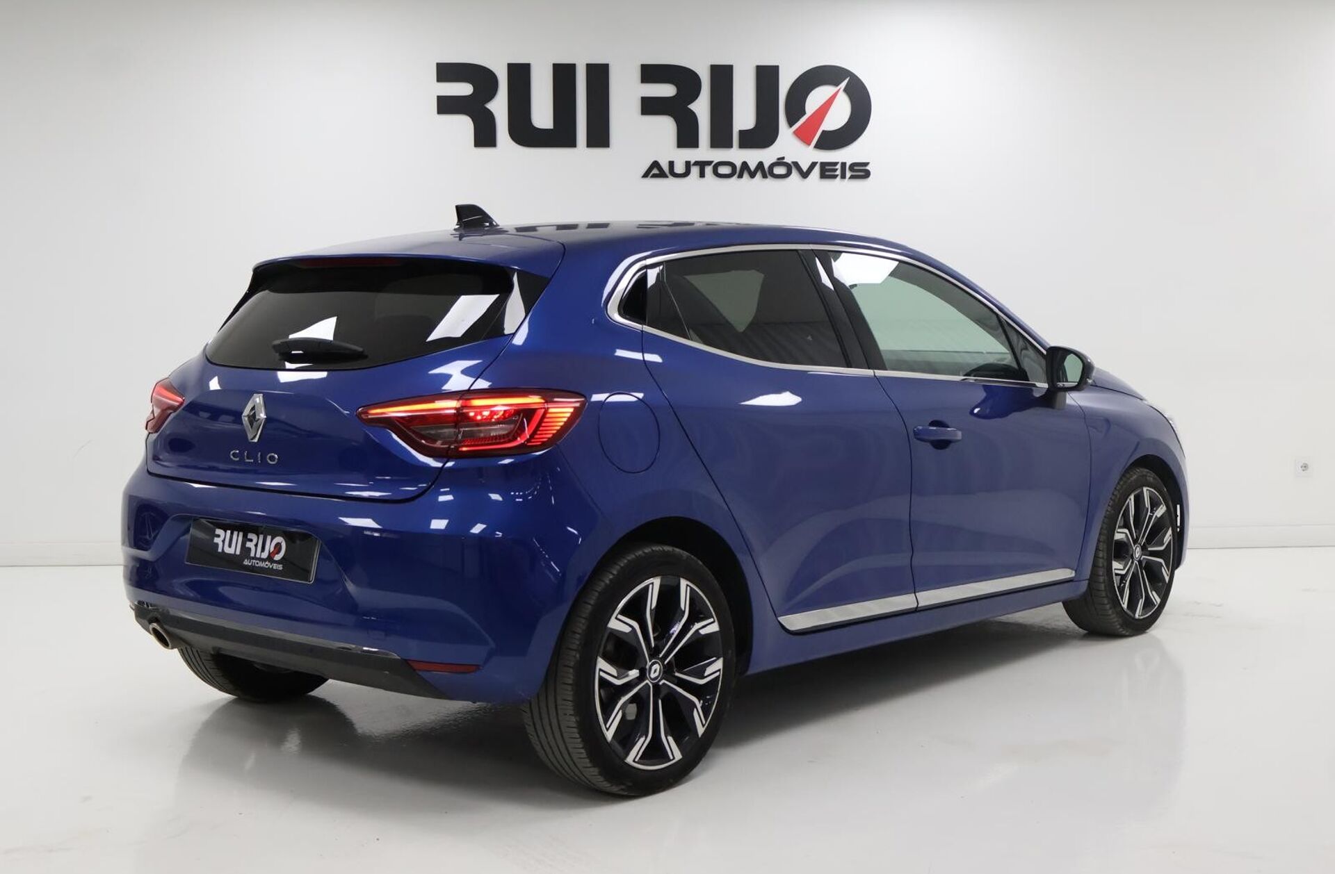 RENAULT Clio 1.0 TCe Techno