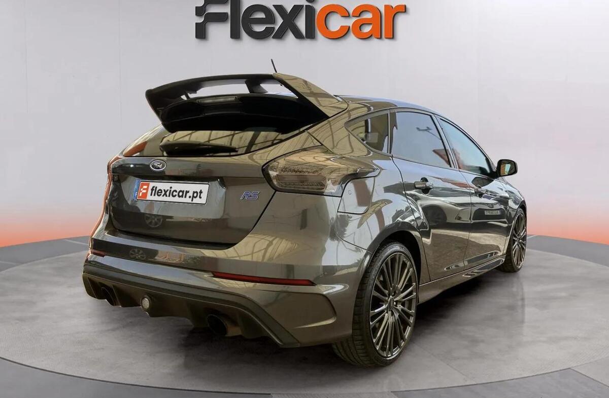 FORD Focus 2.3 EcoBoost RS Pack Performance