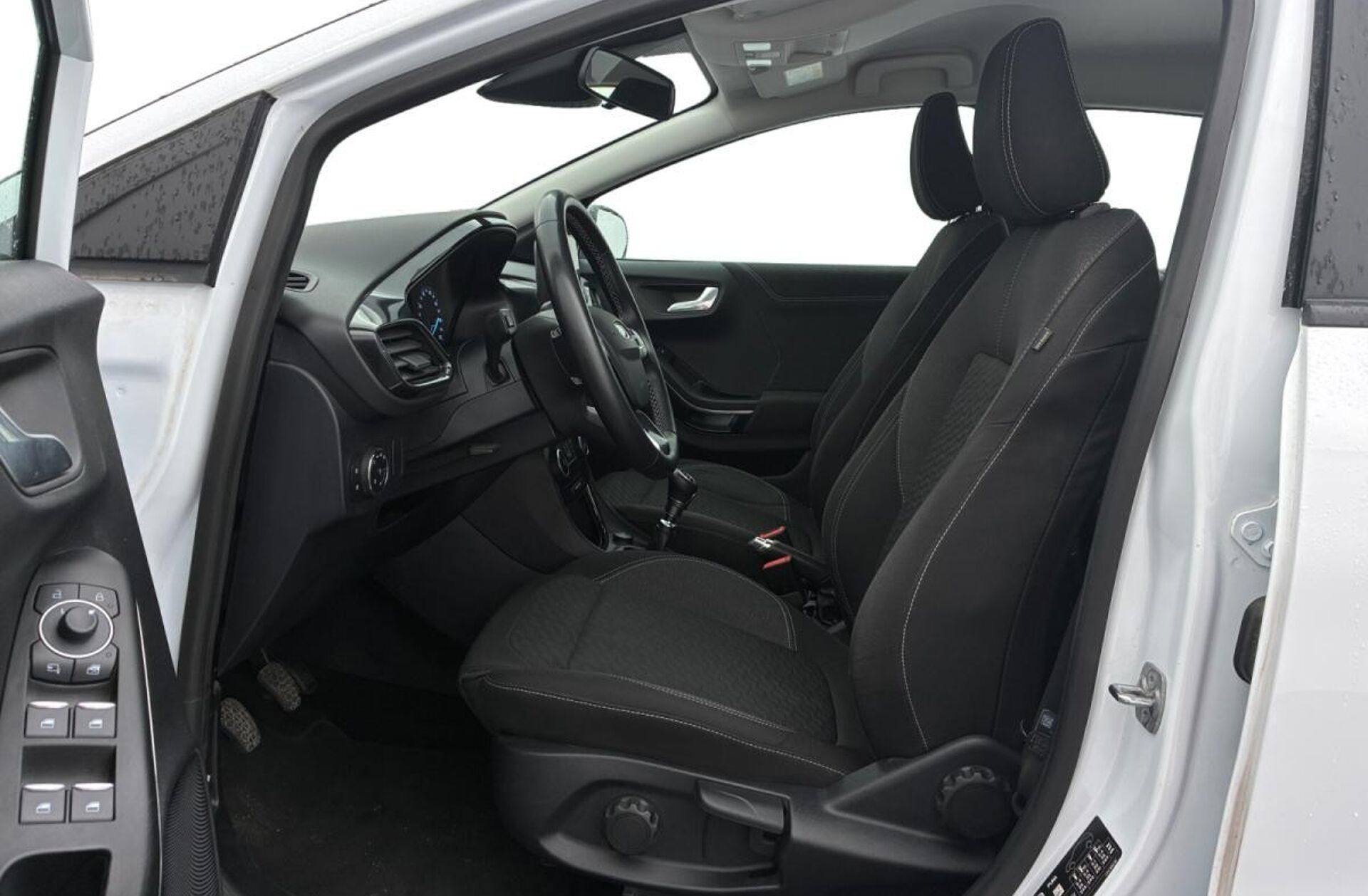 FORD Puma 1.0 EcoBoost MHEV Titanium