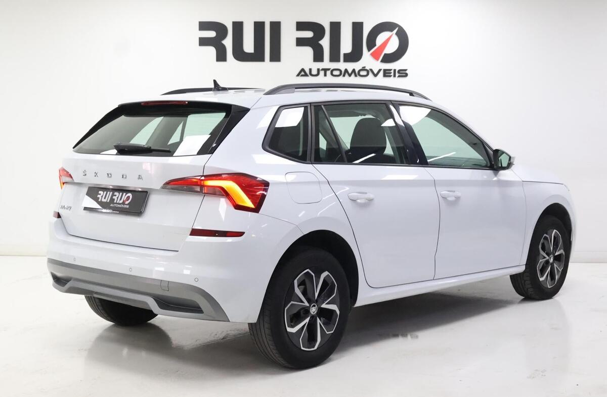 SKODA Kamiq 1.0 TSI Ambition DSG