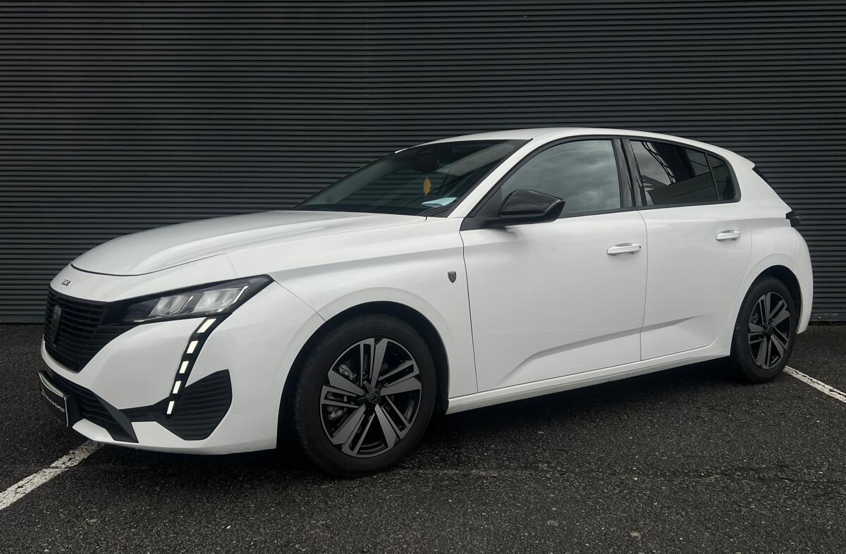 PEUGEOT 308 1.5 BlueHDi Allure