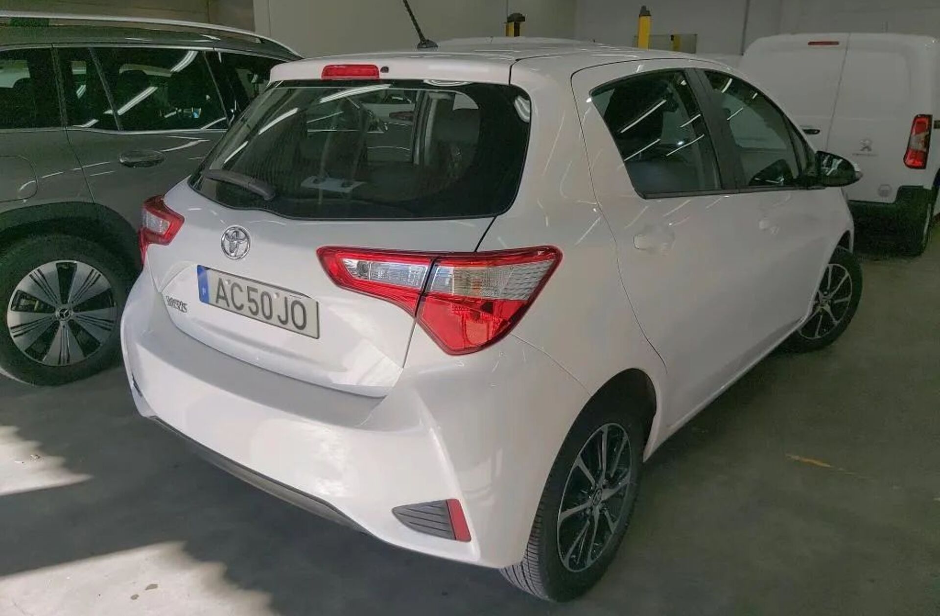 TOYOTA Yaris 1.0 VVT-i Comfort