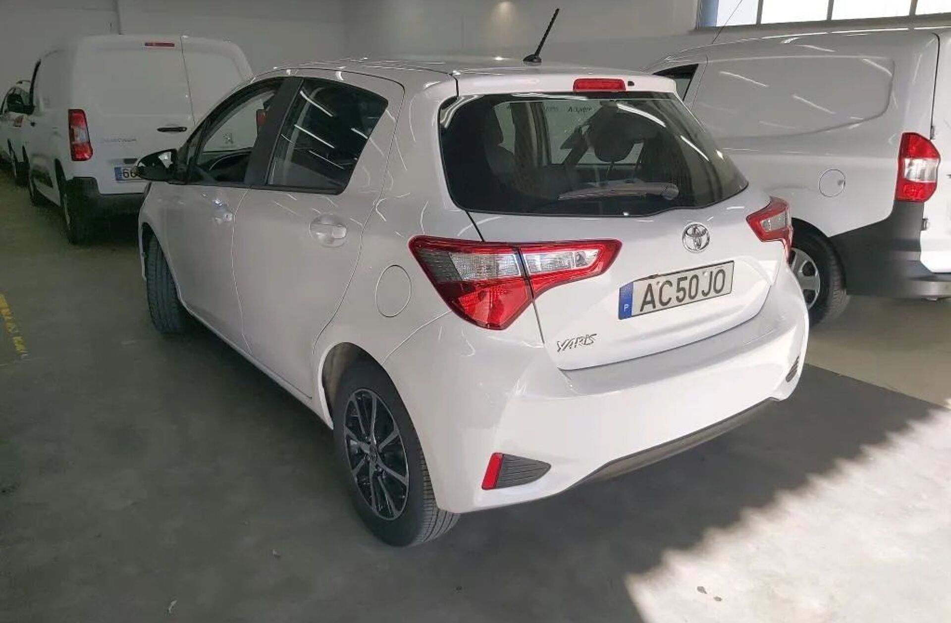 TOYOTA Yaris 1.0 VVT-i Comfort
