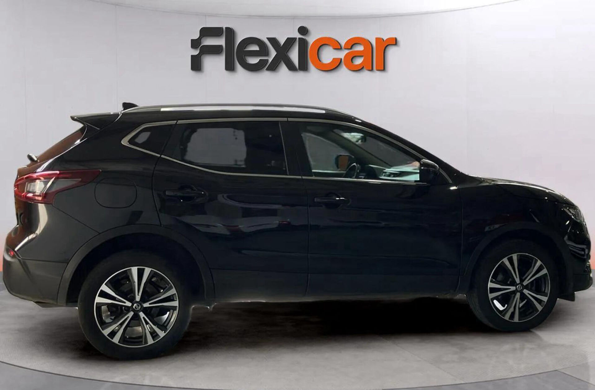 NISSAN Qashqai 1.5 dCi N-Connecta J18