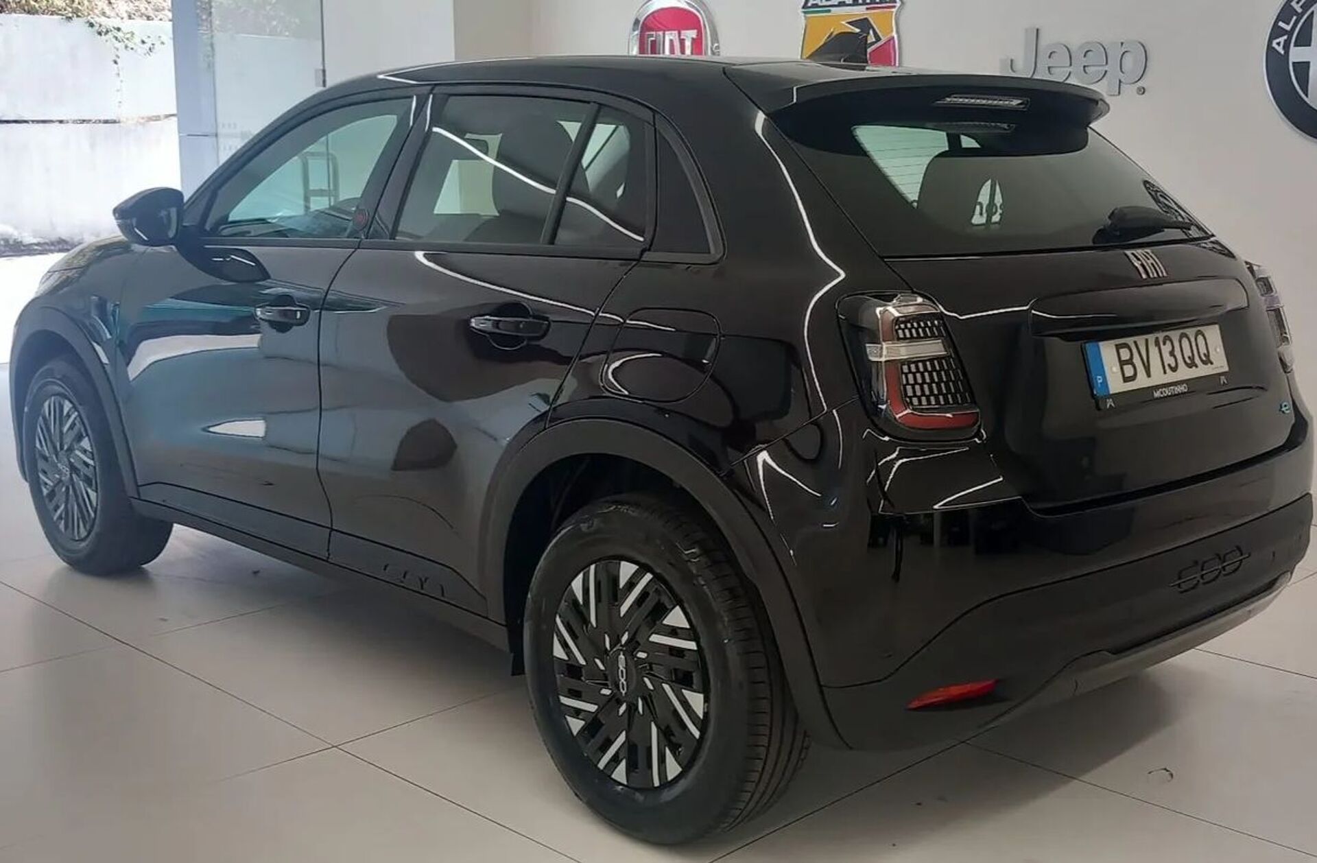 FIAT 600 e 54 kWh (RED)