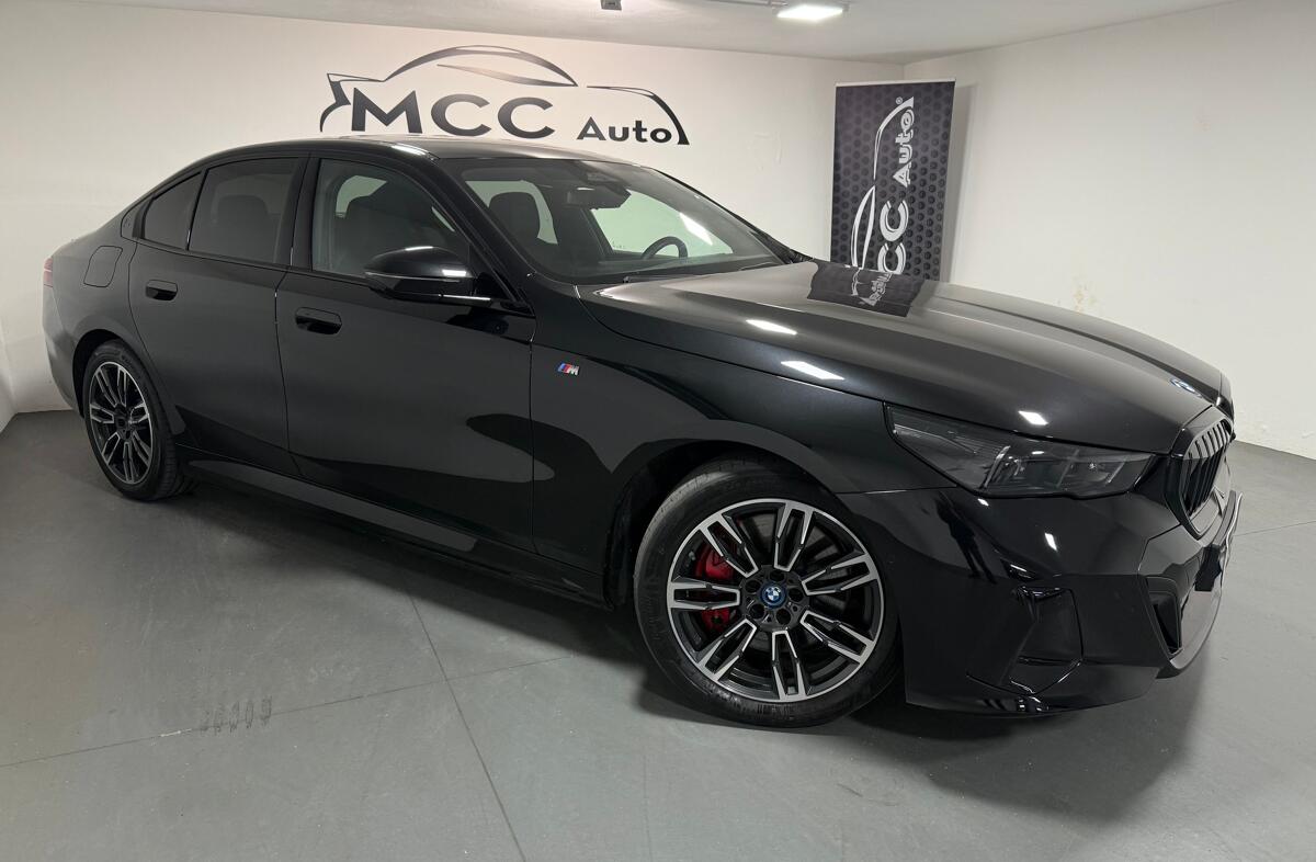 BMW i5 xDrive40 Pack Desportivo M Pro