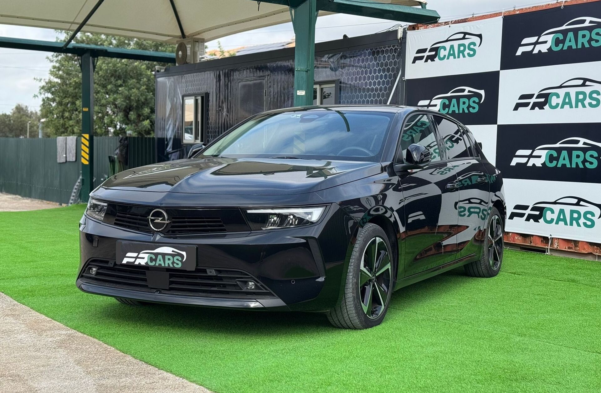 OPEL Astra 1.2 T Elegance