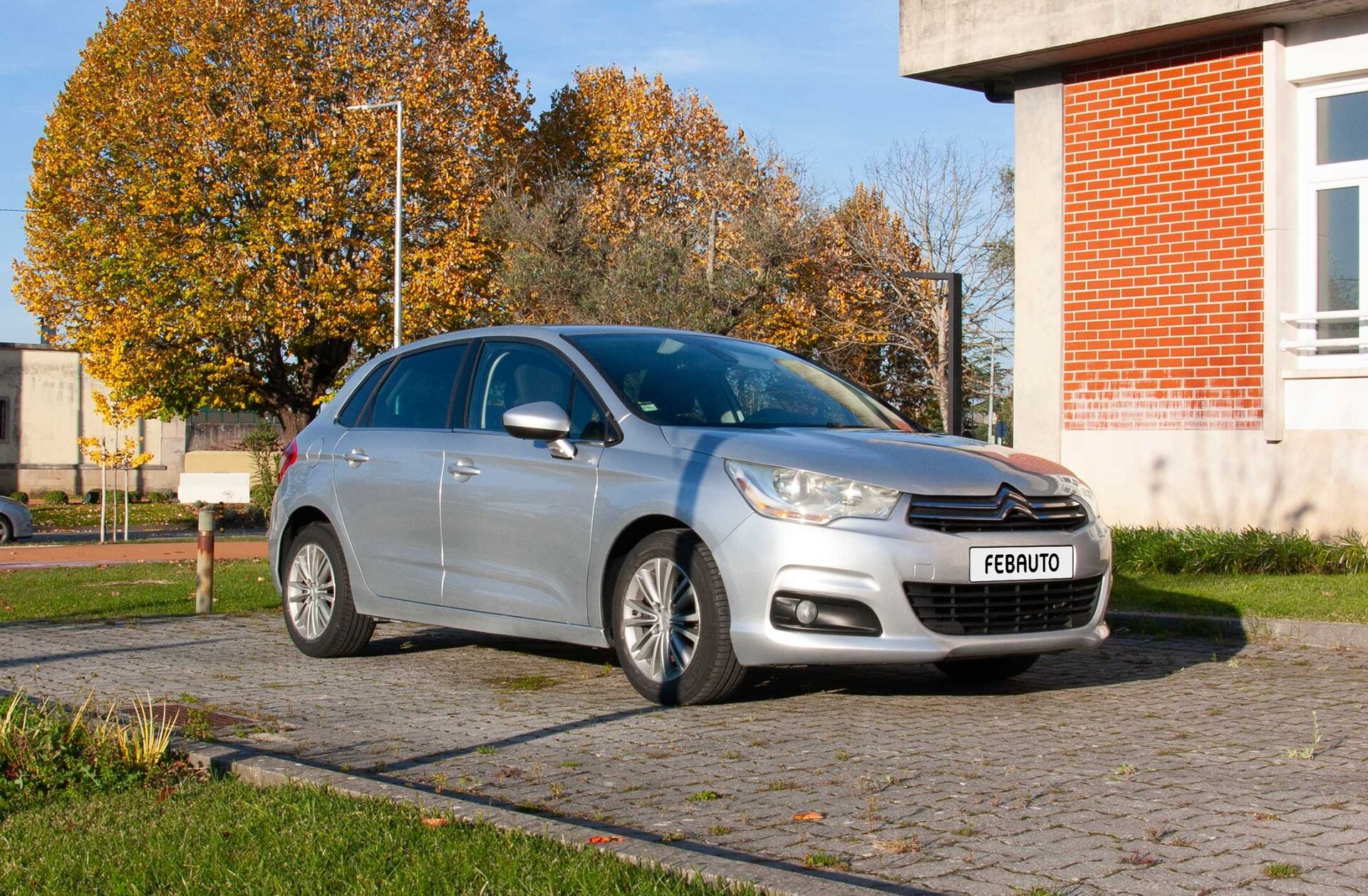 CITROEN C4 1.4 16V SX