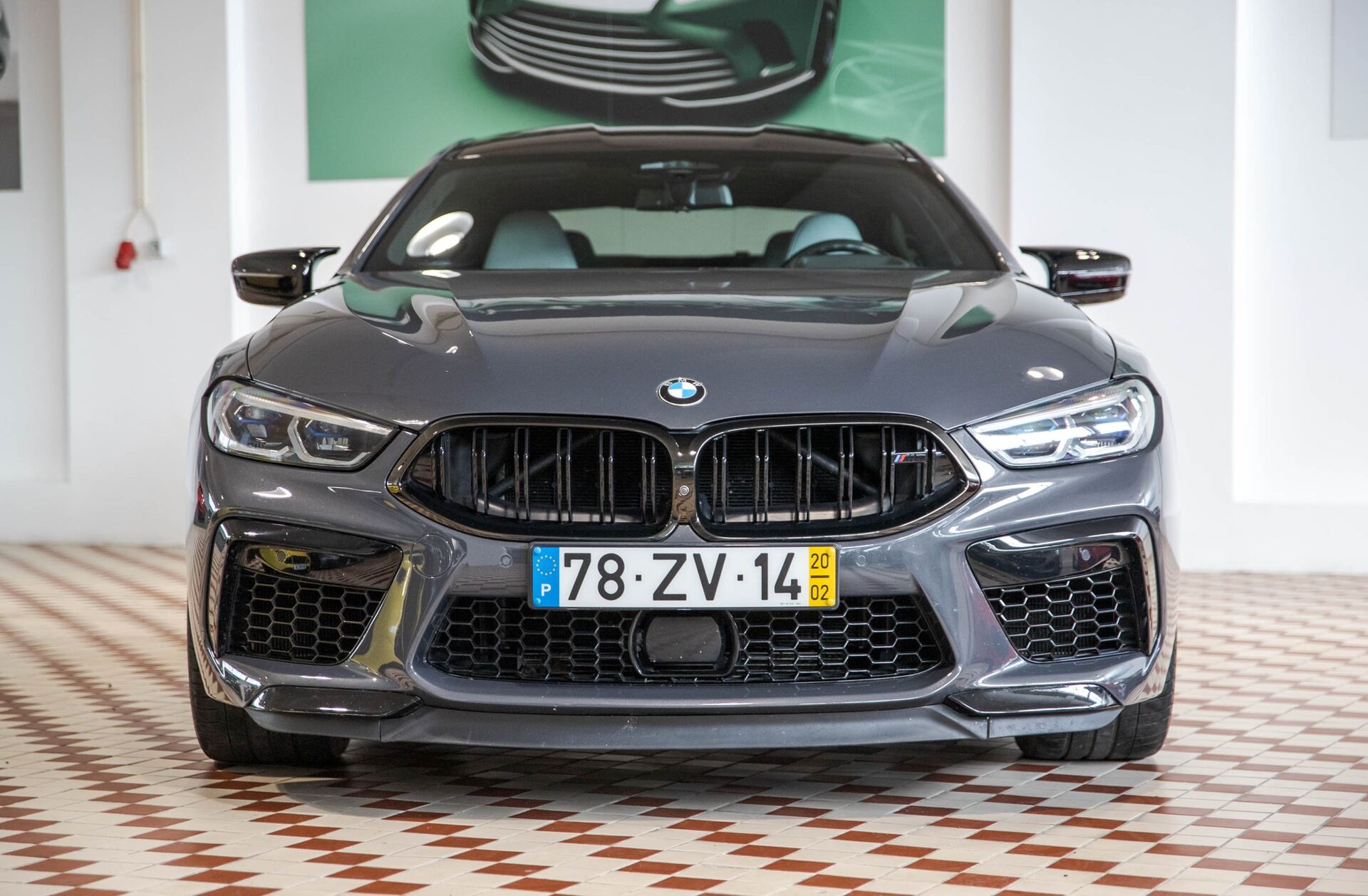 BMW Serie-8 M8
