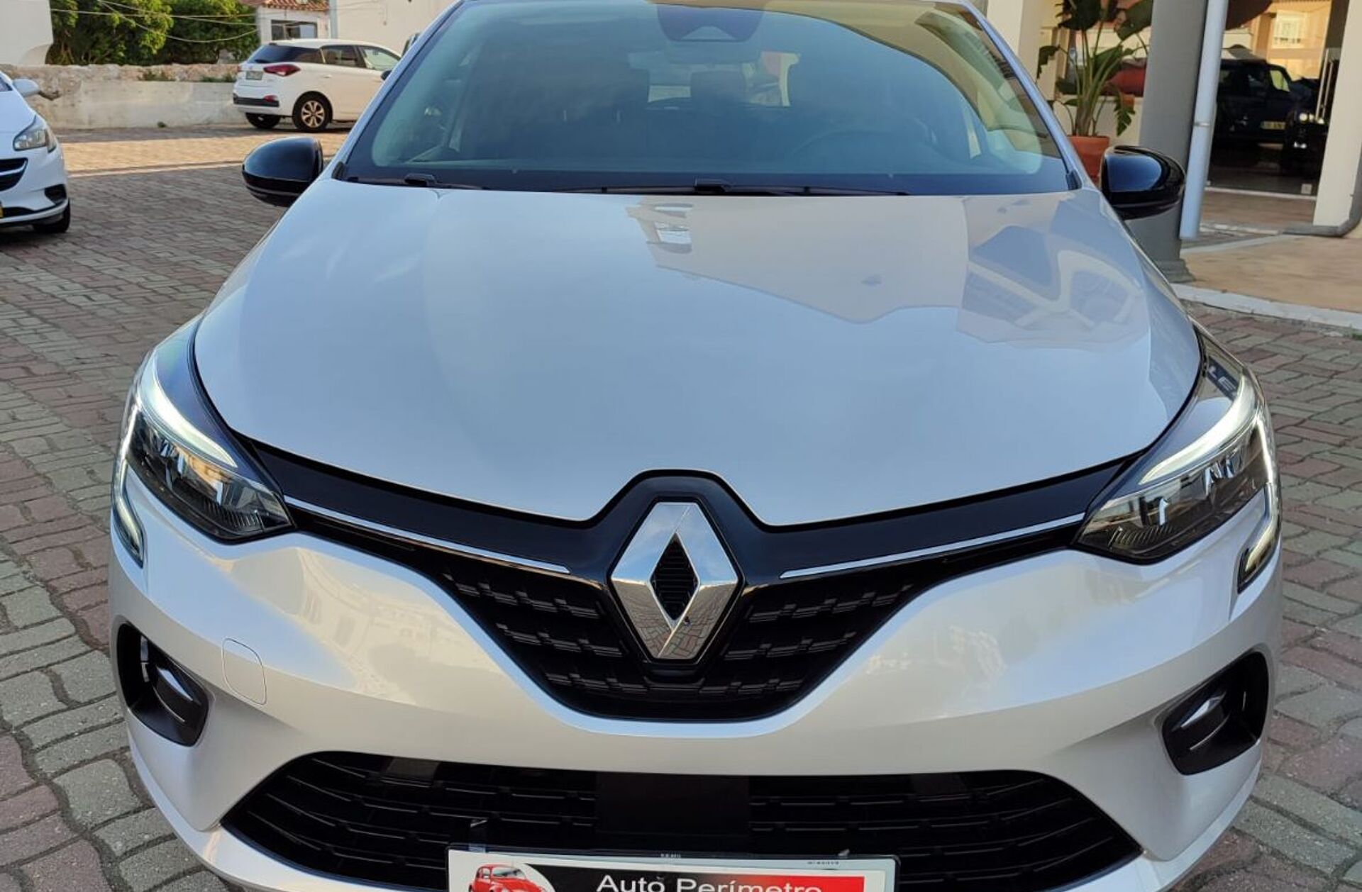 RENAULT Clio TCe