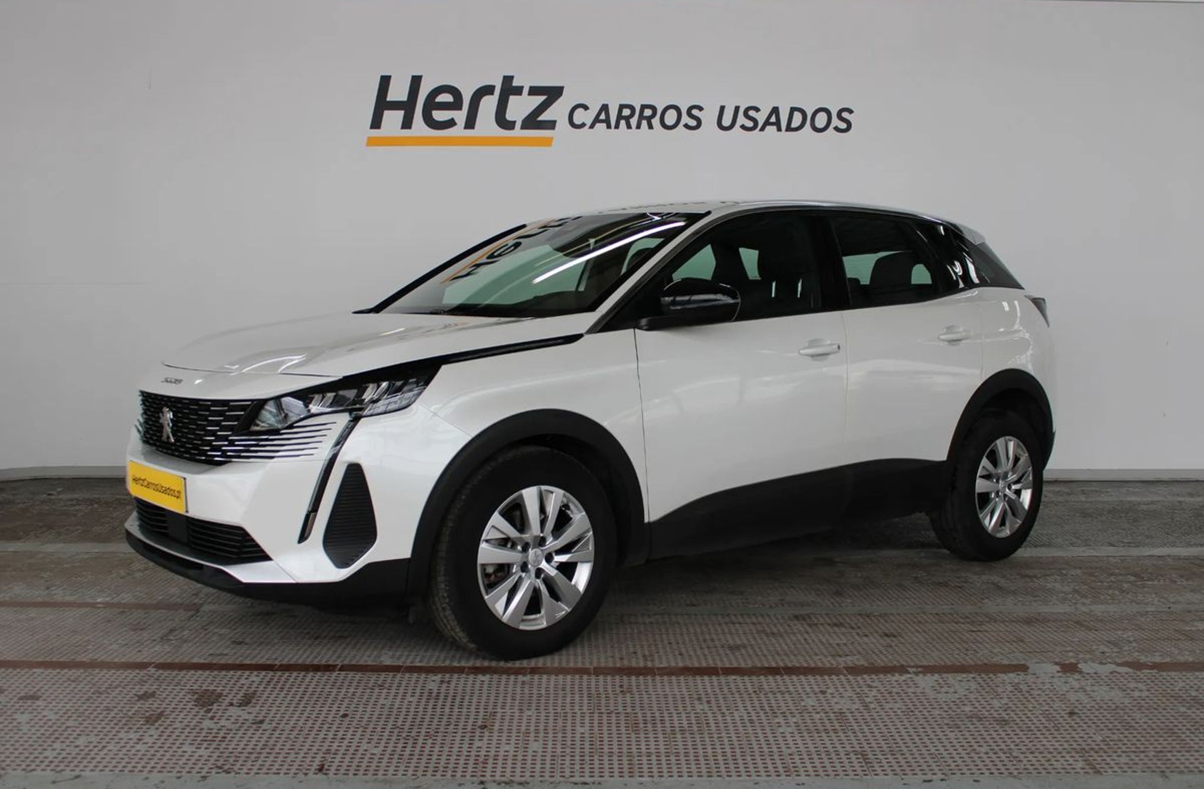 PEUGEOT 3008 1.2 PureTech Active Pack