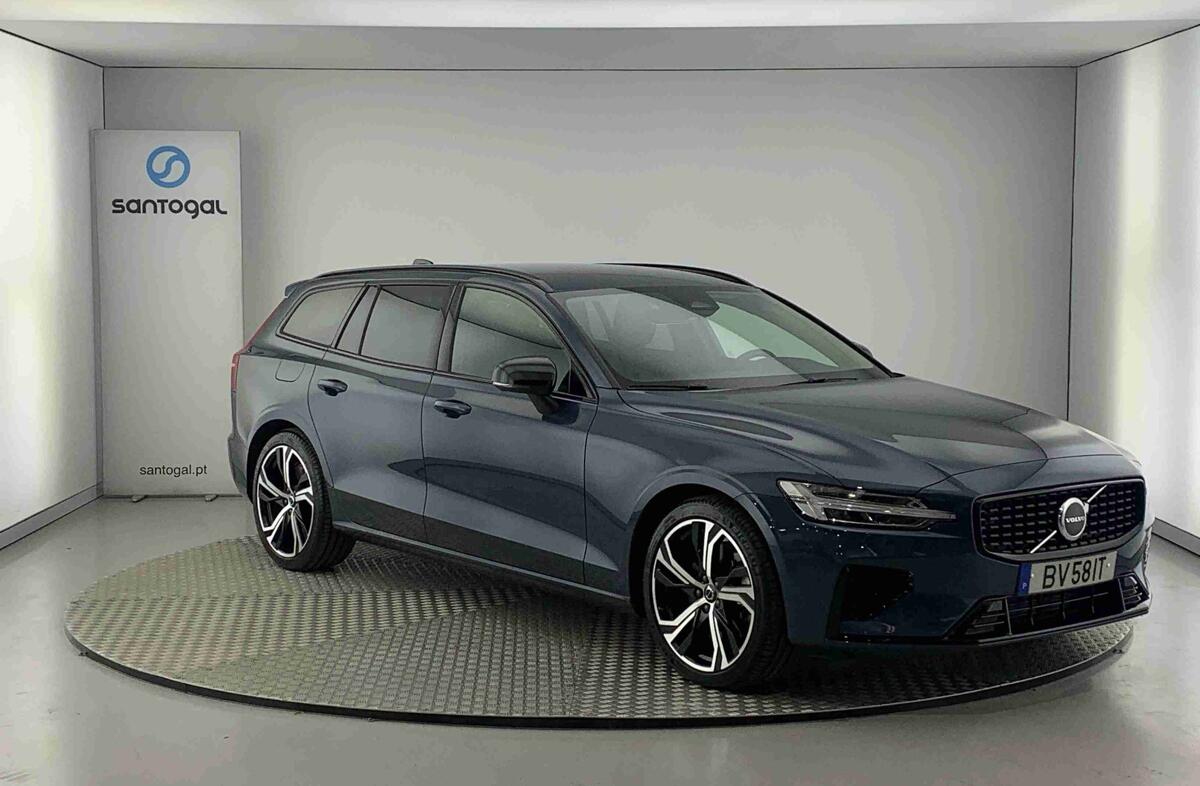 VOLVO V60 2.0 T6 AWD TE Plus Dark