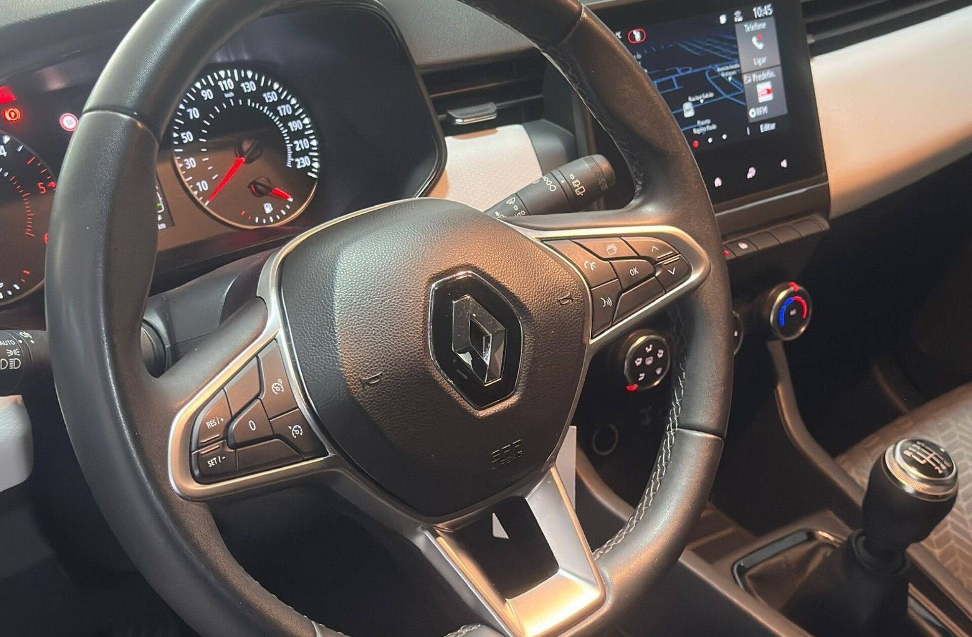 RENAULT Clio 1.5 Blue dCi Evolution