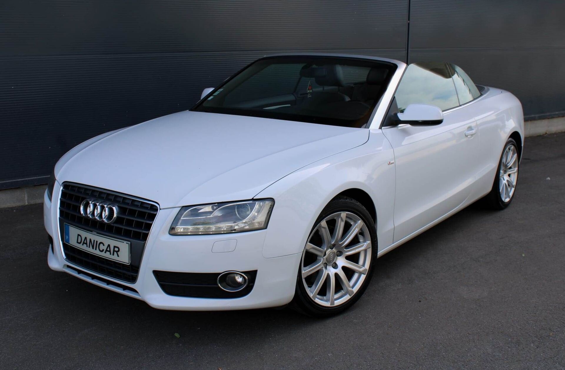 AUDI A5 2.0 TDi S-line