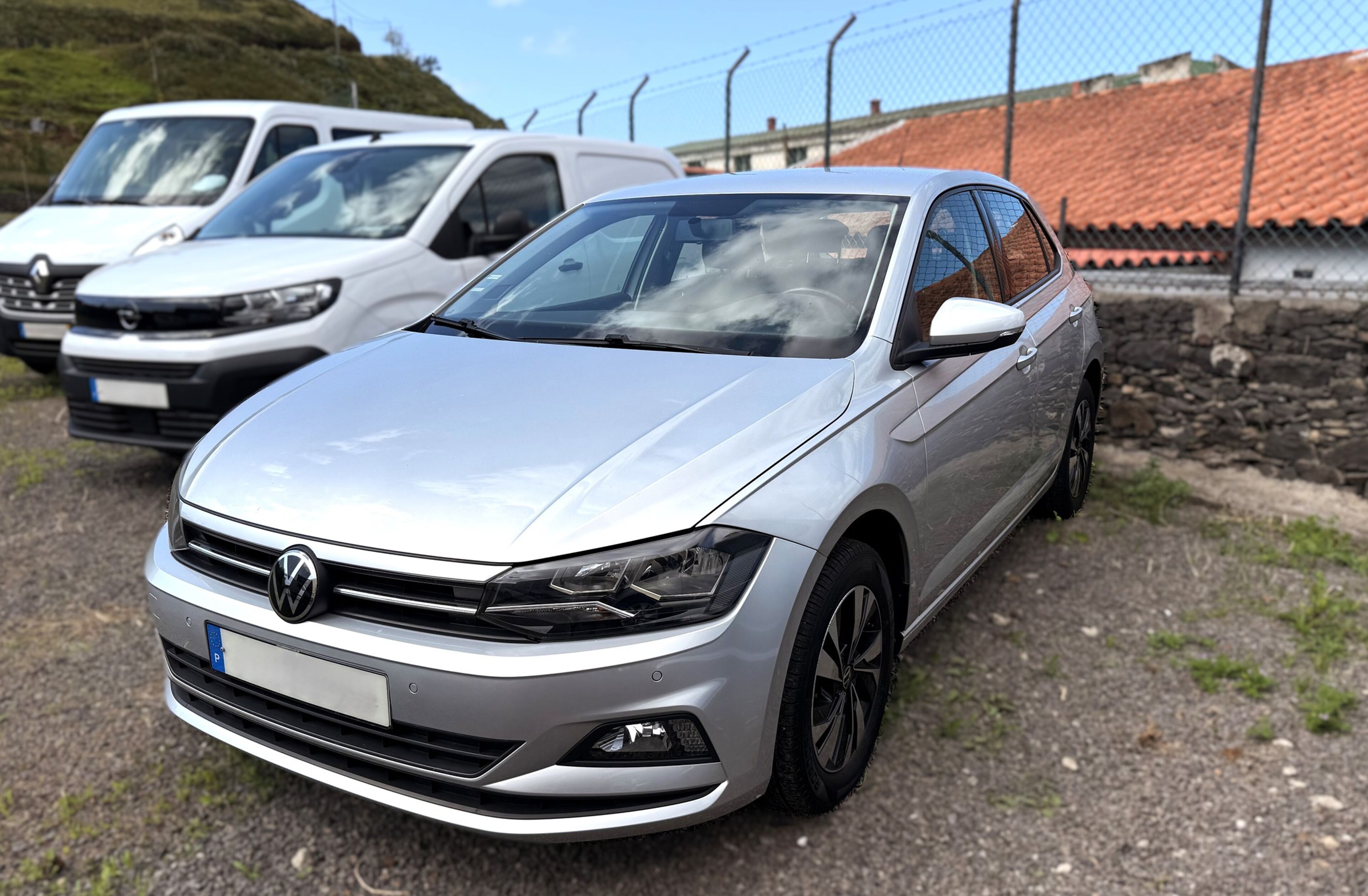 VOLKSWAGEN Polo 1.0