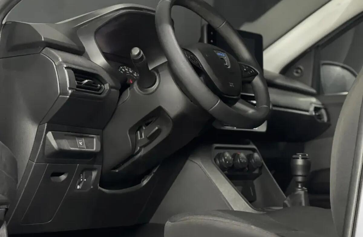 DACIA Sandero 1.0 SCe Essential