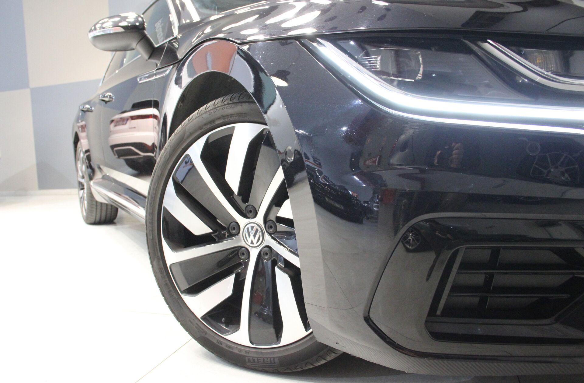 VOLKSWAGEN Arteon 2.0 TDI R-Line DSG